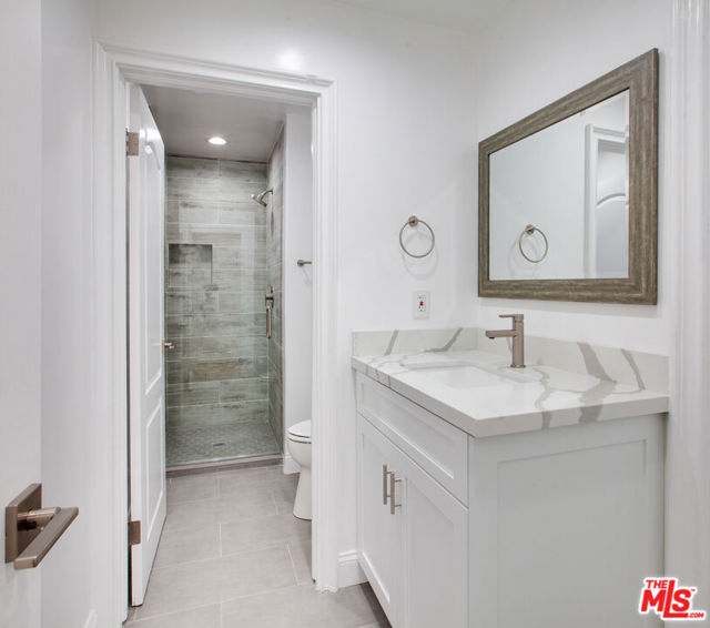 10221 Briarwood Drive, Los Angeles CA: https://media.crmls.org/mediaz/d5b8ac18-bfc9-4986-a423-27f25dec160e.jpg