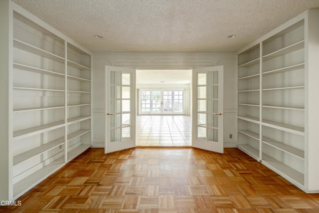 Detail Gallery Image 16 of 37 For 4463 Commonwealth Ave, La Canada Flintridge,  CA 91011 - 3 Beds | 2 Baths