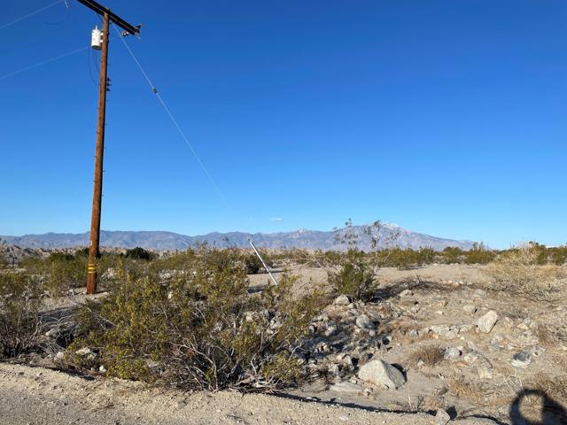 1 Holman Way, Sky Valley CA: https://media.crmls.org/mediaz/d5b9997d-3705-4ff2-b78c-feb2f748e0b9.jpg