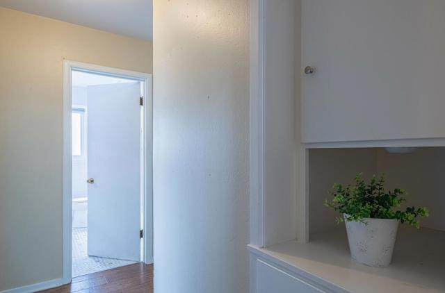 914 Junipero Way, Salinas CA: https://media.crmls.org/mediaz/d5ba58de-3196-4e60-89a7-bb31340d2074.jpg