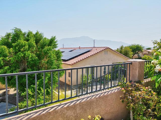 65057 Cliff S Circle, Desert Hot Springs CA: https://media.crmls.org/mediaz/d5be90e6-4873-44d6-a754-507060d18200.jpg