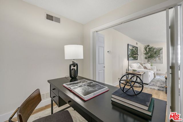10751 Wilshire Boulevard, Los Angeles CA: https://media.crmls.org/mediaz/d5bf9821-f747-49da-ae47-197e6e87625a.jpg