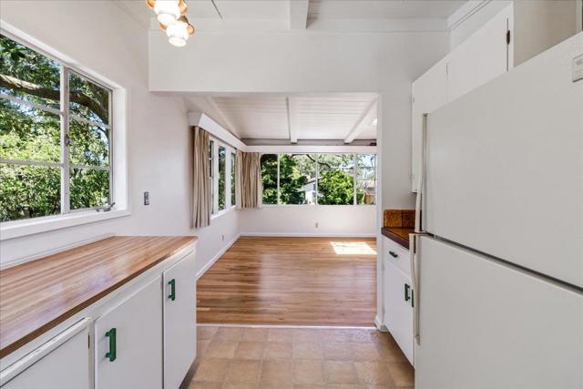 799 Lottie Street, Monterey CA: https://media.crmls.org/mediaz/d5bfdc6b-822d-4514-a7c0-a8af0747a229.jpg
