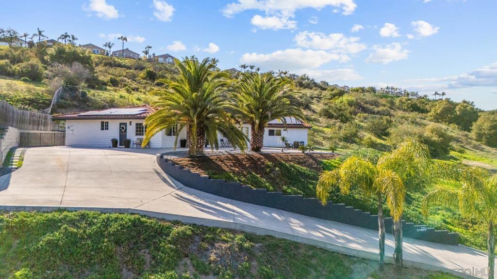 12132 Old Pomerado Rd