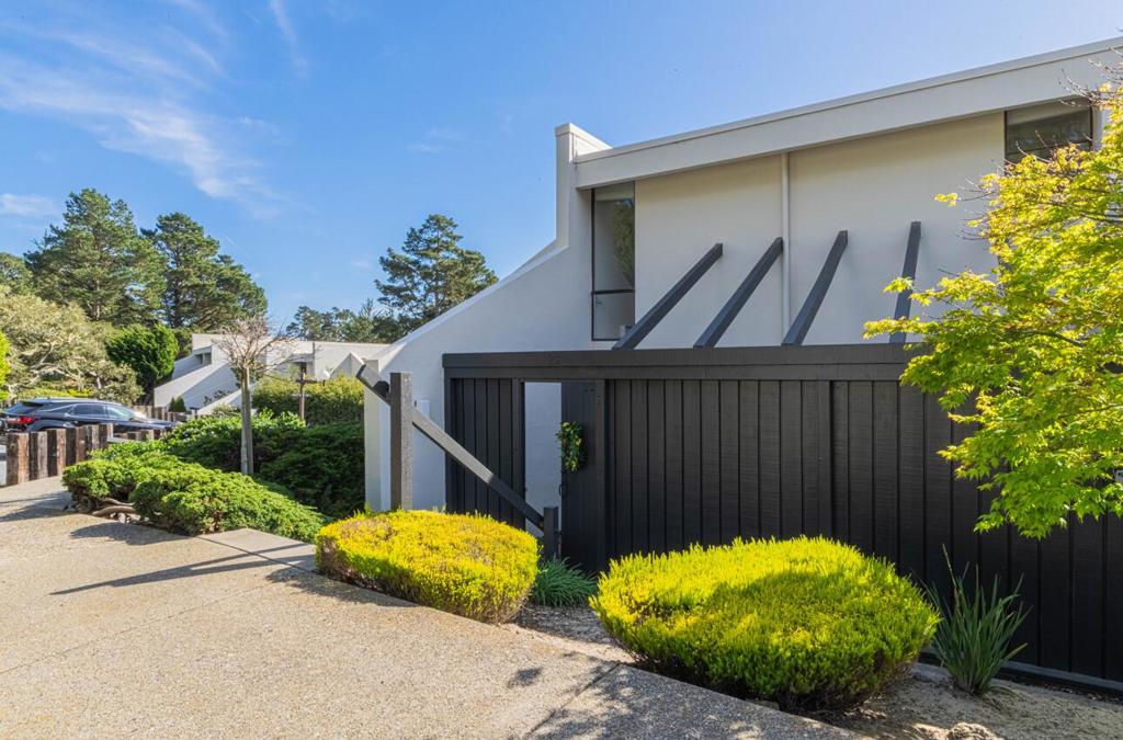 3600 High Meadow Drive #23