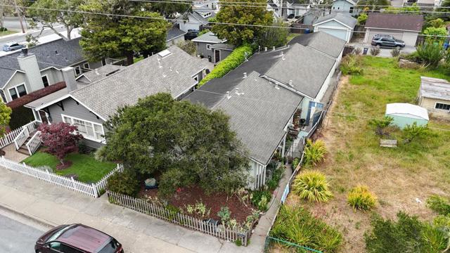 609 Congress Avenue, Pacific Grove CA: https://media.crmls.org/mediaz/d5c17544-8267-4fda-b96a-8585c024e70d.jpg