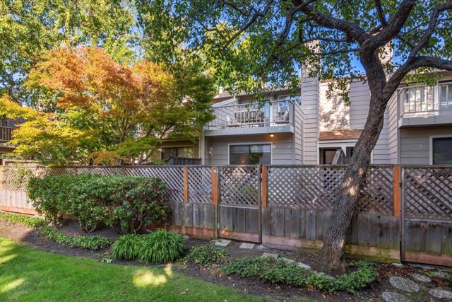 1983 San Luis Avenue, Mountain View CA: https://media.crmls.org/mediaz/d5c23943-a97f-4f51-89c1-e50254abbb3a.jpg
