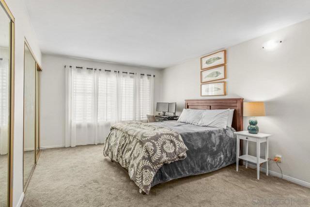 2348 La Costa Ave, Carlsbad CA: https://media.crmls.org/mediaz/d5c2a9d7-c185-45a5-9a87-2679f4b337ac.jpg