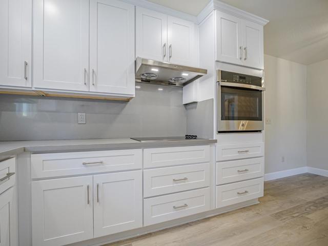 1221 Broadway, Santa Cruz CA: https://media.crmls.org/mediaz/d5c33411-bea7-4ba1-8e47-be1c46161b0a.jpg