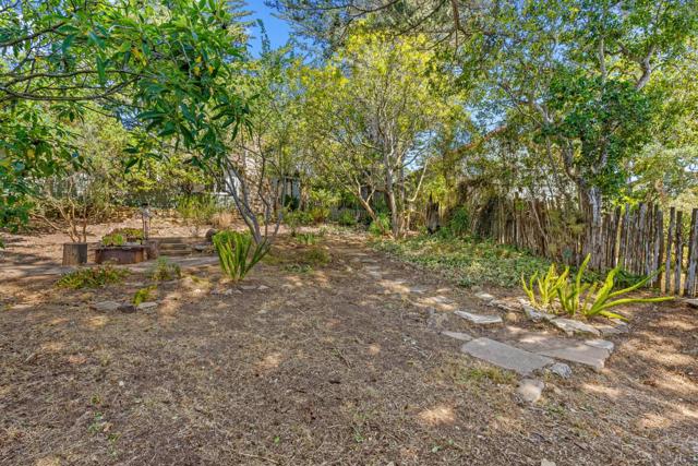 0 Santa Fe 6 SW of Ocean Avenue, Carmel CA: https://media.crmls.org/mediaz/d5c339c7-f4ff-444e-8c63-c51749517665.jpg
