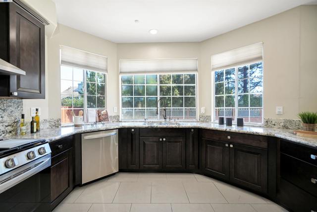 3473 Edinburgh Dr, Livermore CA: https://media.crmls.org/mediaz/d5c42cd2-bb02-4126-8f4a-aece153909f1.jpg