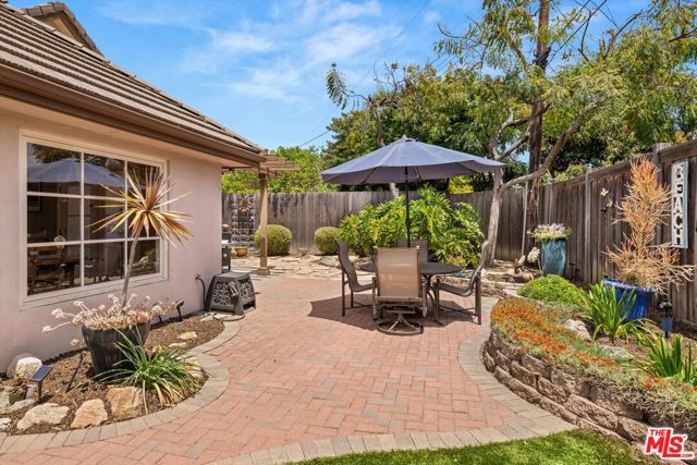5441 Toltec Drive, Santa Barbara CA: https://media.crmls.org/mediaz/d5c48880-8cf9-43bb-9c7a-8e682f249ab3.jpg