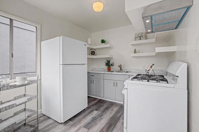 115 N Kingston Street, San Mateo CA: https://media.crmls.org/mediaz/d5c546fe-5563-4866-9443-5e1dff56e113.jpg