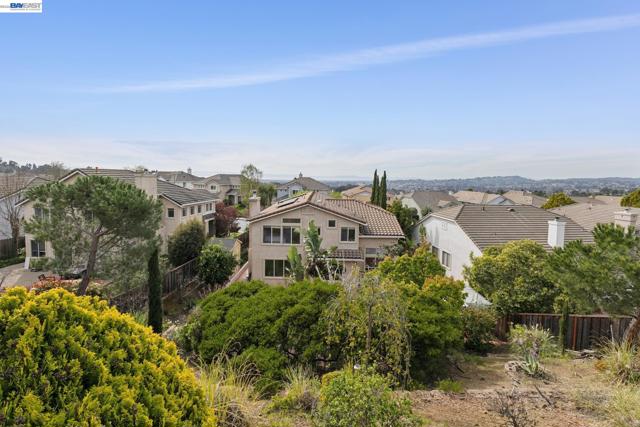 Image 39 of 51 For 25318 Buckeye Dr