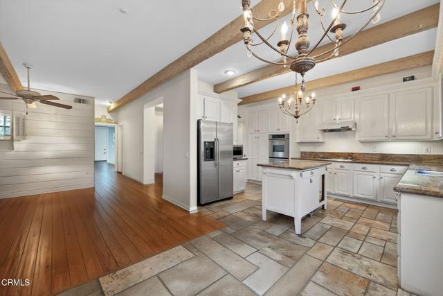 Detail Gallery Image 5 of 52 For 2314 Arcadian Shores Trl, Oxnard,  CA 93036 - 4 Beds | 3 Baths