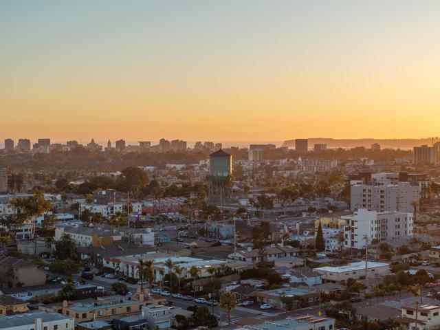 4473 30th St, San Diego CA: https://media.crmls.org/mediaz/d5c82b9a-ac3f-40ec-bb8c-54ca2b58b247.jpg