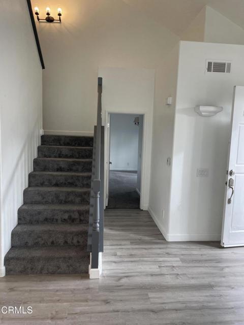 277 Camino Toluca, Camarillo CA: https://media.crmls.org/mediaz/d5c89095-c34c-47ca-93f8-d779ec6cf492.jpg