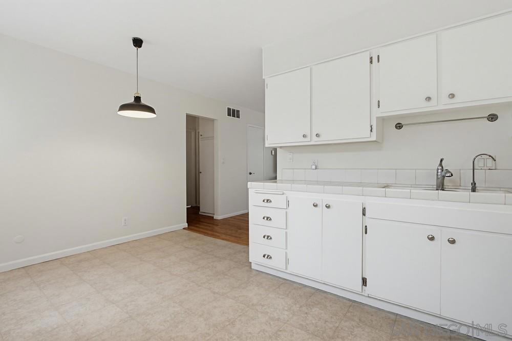 4885 Cole - photo 10