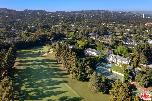 Image 2 of 61 For 9966 Sunset Boulevard