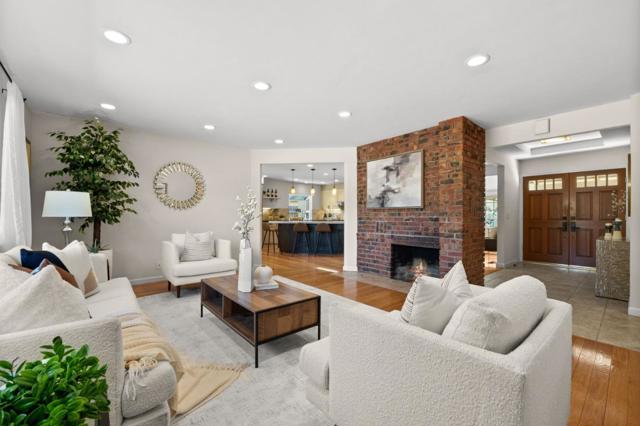 1544 Klamath Drive, Sunnyvale CA: https://media.crmls.org/mediaz/d5cbda56-cf75-4b47-91bd-b2655ccfccab.jpg