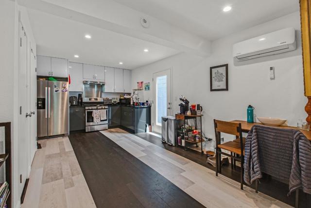 419 Harvey Way, Pacifica CA: https://media.crmls.org/mediaz/d5ccf829-ca33-4cd0-a8a3-1b3bf0895a55.jpg