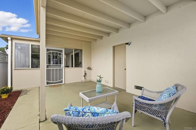 3902 Vista Campana N, Oceanside CA: https://media.crmls.org/mediaz/d5cf9b91-c03f-470e-98d9-1976f36fb4ba.jpg