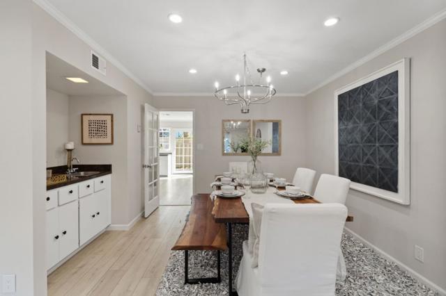 848 Magellan Lane, Foster City CA: https://media.crmls.org/mediaz/d5d0df54-4605-404e-984f-fba0dd24f92b.jpg