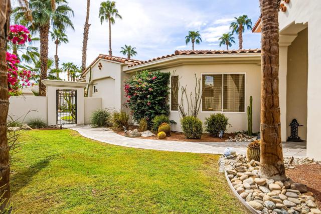896 Mesa Grande Drive, Palm Desert, CA 92211