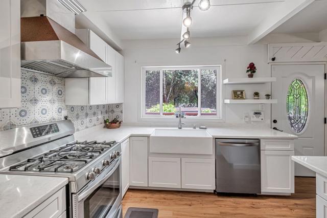 13380 Debby Lane, Boulder Creek CA: https://media.crmls.org/mediaz/d5d1b4ac-890a-42a2-9870-e7346cd59f18.jpg