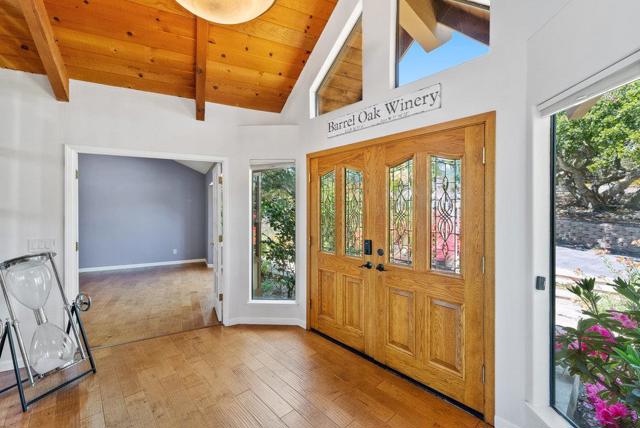 19250 Reavis Way, Salinas CA: https://media.crmls.org/mediaz/d5d2743b-b1c1-4a5d-856b-fdfb8d55265b.jpg