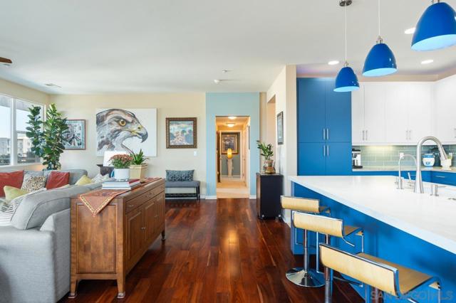 3650 5Th Ave, San Diego CA: https://media.crmls.org/mediaz/d5d2b825-bd59-423a-b032-f21dbdb7949e.jpg