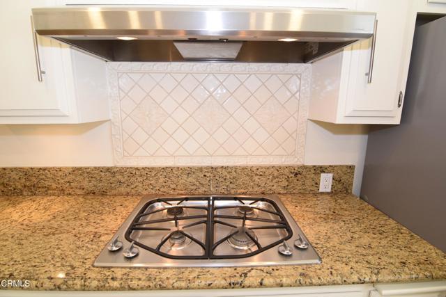 Detail Gallery Image 12 of 46 For 13340 Maxella Ave #3,  Marina Del Rey,  CA 90292 - 3 Beds | 2/1 Baths