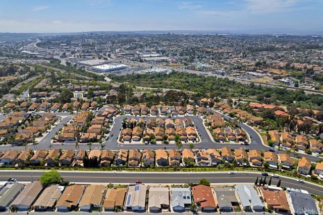 Home for Sale in Vista