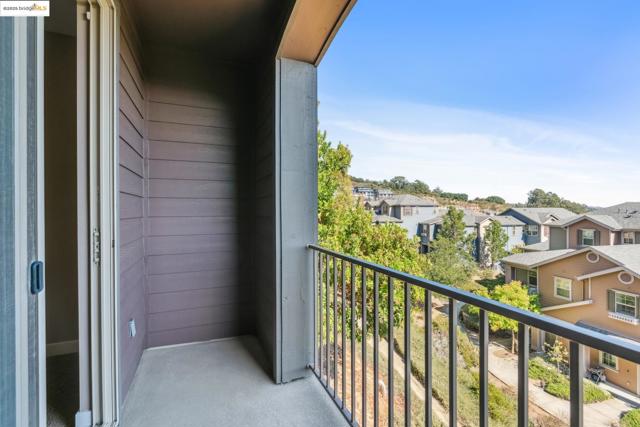 6443 Blue Rock Ct., Oakland CA: https://media.crmls.org/mediaz/d5d51627-9e74-43f3-8db1-0c3aa8e5d72c.jpg