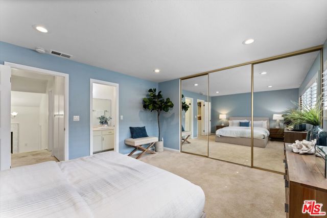 1456 Manhattan Beach Boulevard, Manhattan Beach, California 90266, 2 Bedrooms Bedrooms, ,2 BathroomsBathrooms,Residential,Sold,Manhattan Beach,23319807