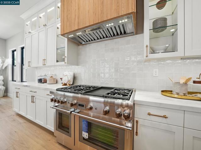 180 Castle Hill Ranch, Walnut Creek CA: https://media.crmls.org/mediaz/d5d6a1ce-9dd9-409d-8f56-25afa18f2da8.jpg