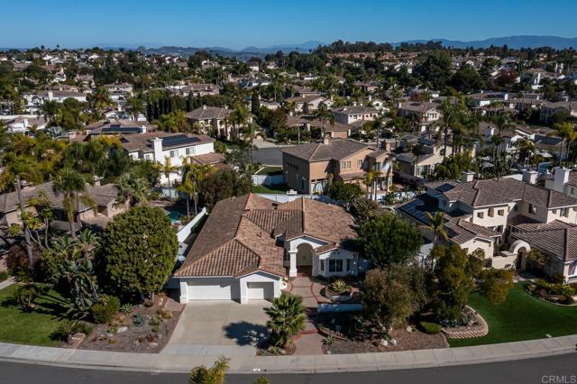 326 Justina Drive, Oceanside CA: https://media.crmls.org/mediaz/d5d75ae7-a230-4f77-932e-a4c50bb2064b.jpg