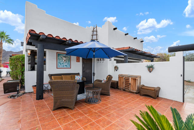 54510 Avenida Alvarado, La Quinta CA: https://media.crmls.org/mediaz/d5d7f441-b805-4200-9d6e-a796058bc65c.jpg