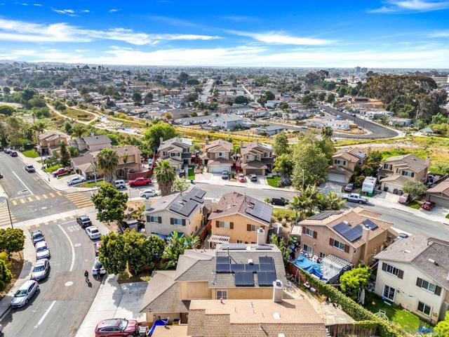 3585 Acacia St, San Diego CA: https://media.crmls.org/mediaz/d5d8c605-7cf0-4b2c-bb2c-a76955b03b44.jpg