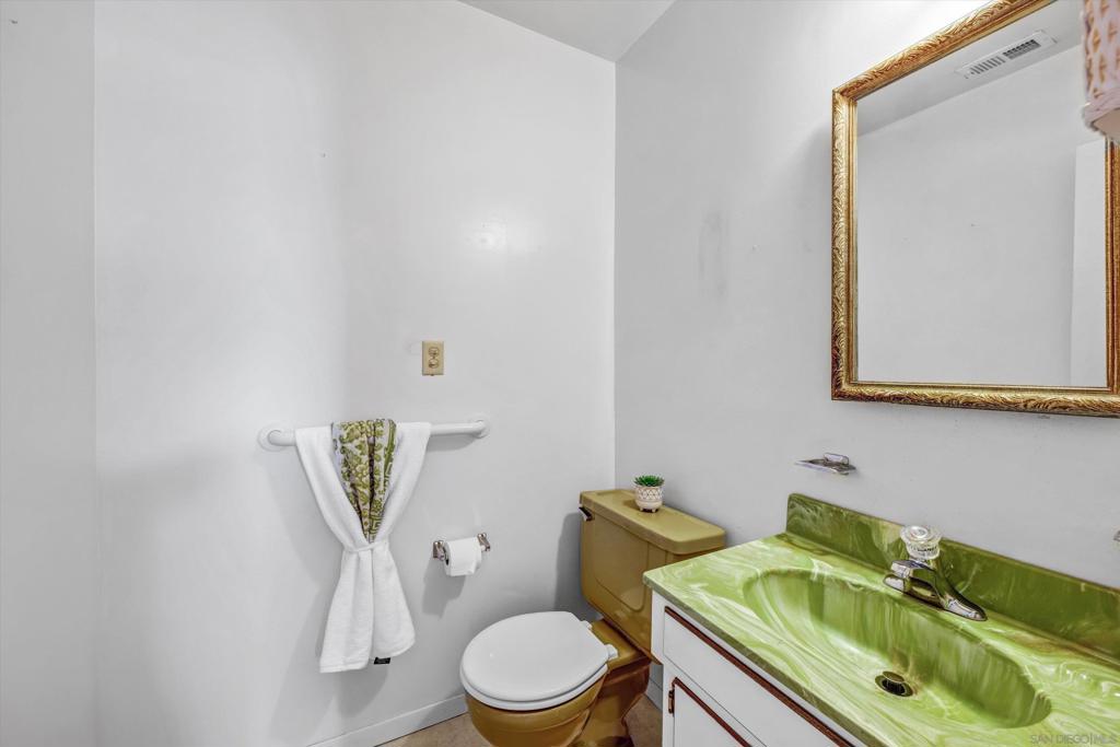 5533 Elgin Ave - photo 14