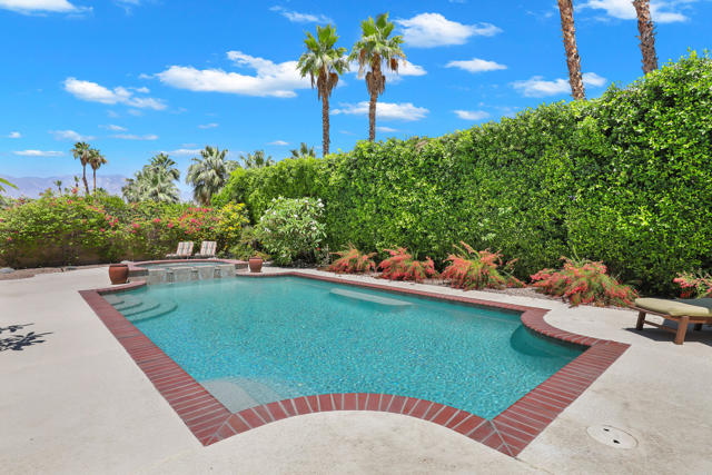 70825 Ironwood Drive, Rancho Mirage CA: https://media.crmls.org/mediaz/d5d9336b-8266-44c2-8cf8-33a12c090397.jpg