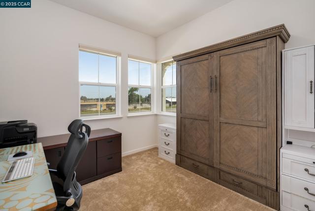 3305 Delta Coves Dr, Bethel Island CA: https://media.crmls.org/mediaz/d5da1899-6c4b-4b46-9e3b-825623408537.jpg