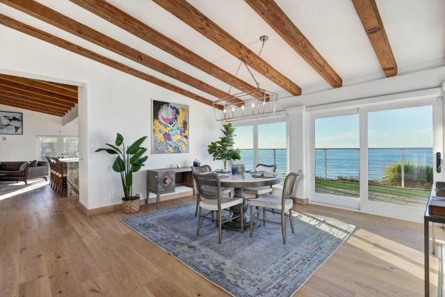 Dining Area (1)
