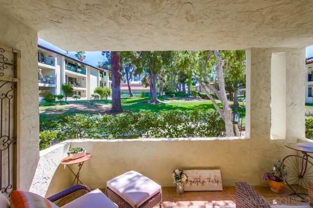 17637 Pomerado Rd, San Diego CA: https://media.crmls.org/mediaz/d5dd5de8-5b03-4bc7-9e32-55d12332b88b.jpg