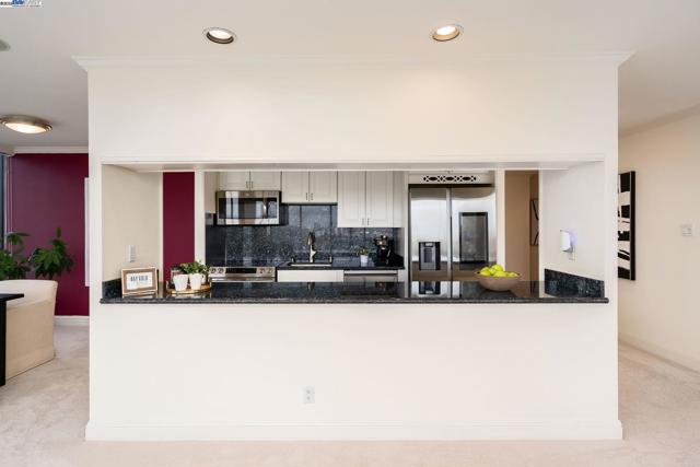 Image 12 of 39 For 565 Bellevue  1903