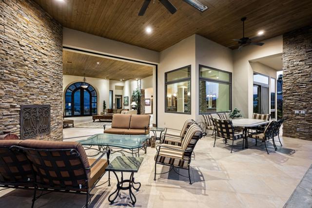 9 Nebulae Way, Rancho Mirage CA: https://media.crmls.org/mediaz/d5e18fac-f486-420d-a7b9-9dedd2cd5344.jpg