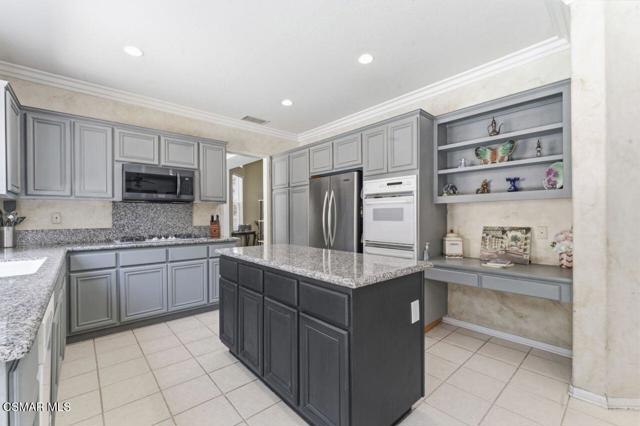 25 Humboldt Street, Simi Valley CA: https://media.crmls.org/mediaz/d5e1f050-6b81-4f81-981a-dfb9139b8e0f.jpg
