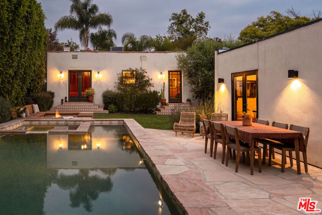 3512 Madera Avenue, Los Angeles CA: https://media.crmls.org/mediaz/d5e50ced-656a-467e-890a-10b10354082a.jpg