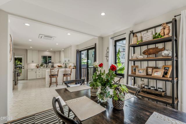 Detail Gallery Image 12 of 54 For 3880 Loma Vista Rd, Ventura,  CA 93003 - 3 Beds | 3 Baths