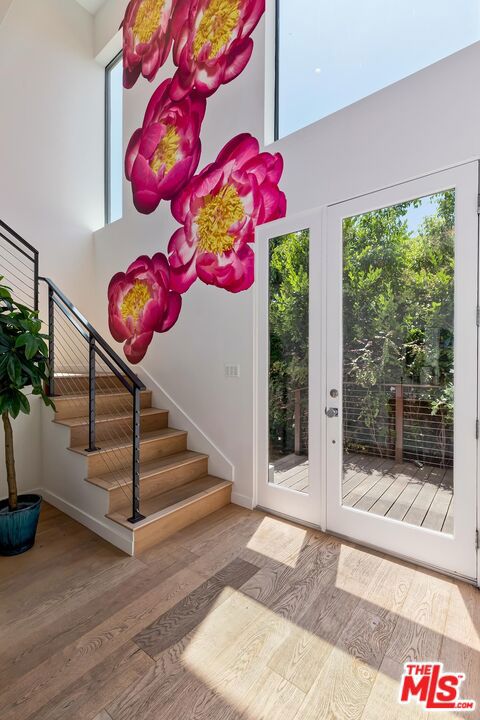 3571 Colonial Avenue, Los Angeles CA: https://media.crmls.org/mediaz/d5e6ca25-d7a3-45f8-a1ce-be158647e400.jpg